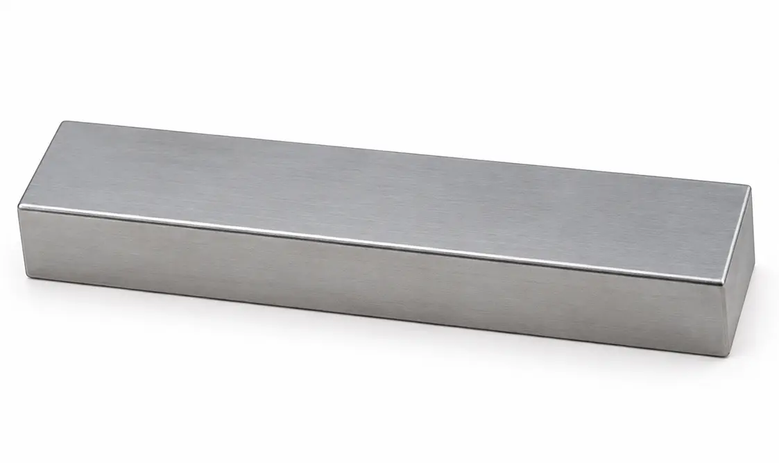 Centerless ground pure tungsten round bars and finished hex bar profiles ready for export dispatch