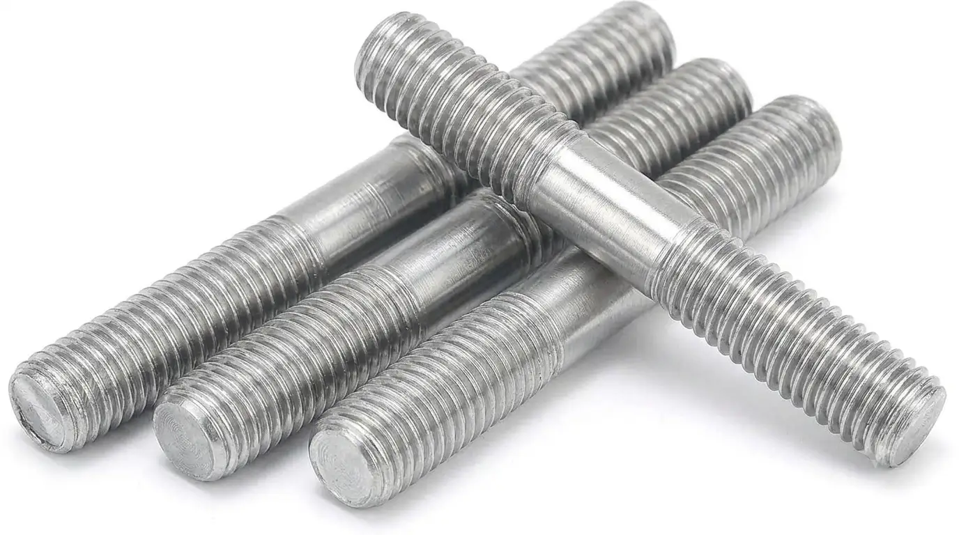  Close-up of Aurum Overseas 17-4 PH stainless steel stud bolts, precision-engineered for superior tensile strength, fatigue resistance, and corrosion protection in aerospace, offshore, and heavy structural engineering applications.