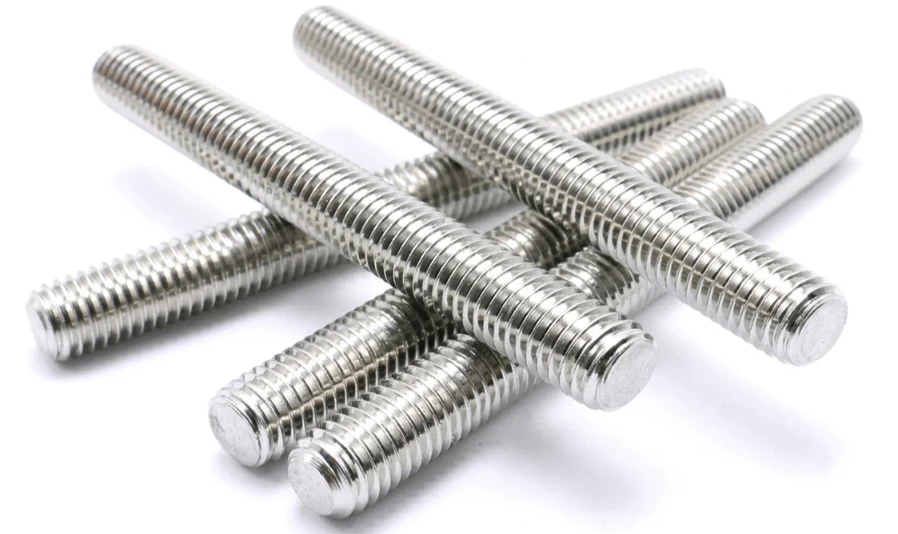 ASTM B446 UNS N06625 Inconel 625 Threaded Bars stacked in export warehouse